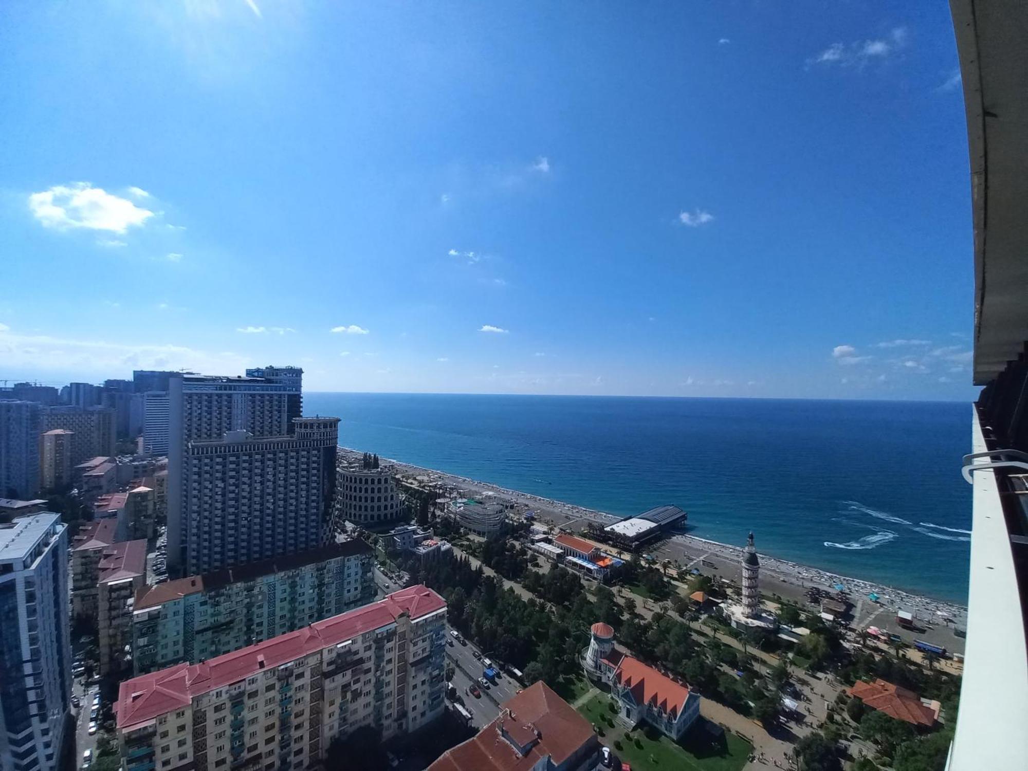 Orbi City Apartments On The Beach Batumi Exterior foto